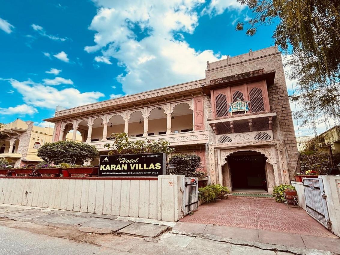 Hotel Karan Villas Кота Екстериор снимка